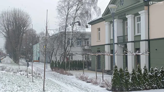 Засніжений березневий Луцьк (фото)
