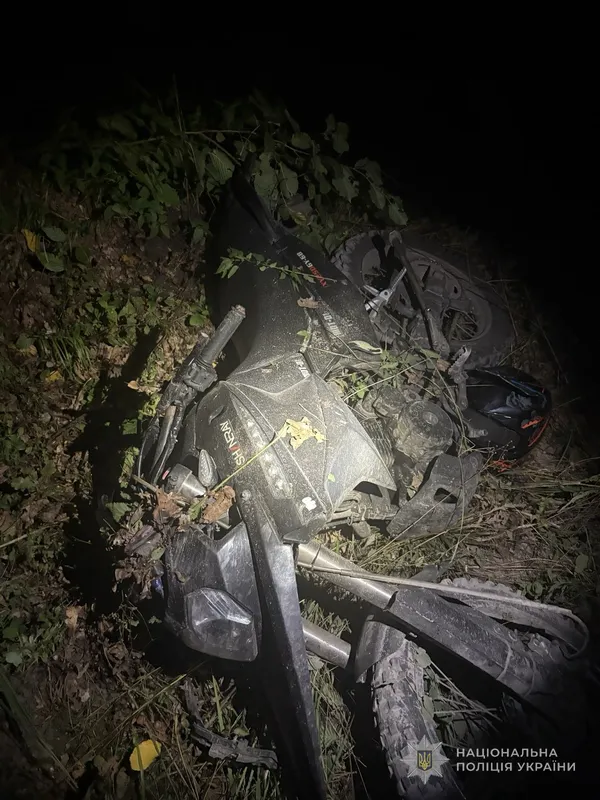 У Луцькому районі мотоцикліст збив пішохода – чоловік загинув на місці (фото)