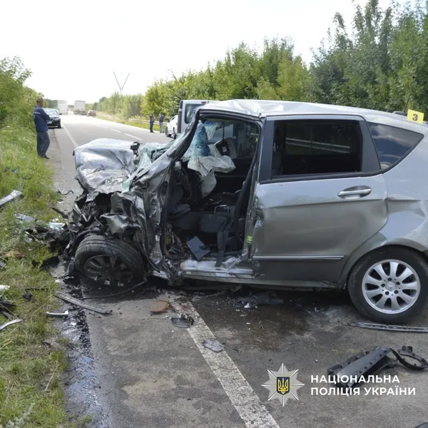 24-річний водій виїхав на зустрічну: у Луцькому районі в ДТП загинули дві жінки (фото)