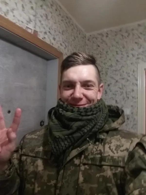 «Я втратила батька своїх ненароджених дітей»: наречена волинського Героя знайшла обручку після смерті коханого