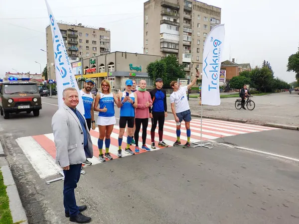 Луцьк доєднався до 500-кілометрового бігового ультрамарафону (ФОТО)
