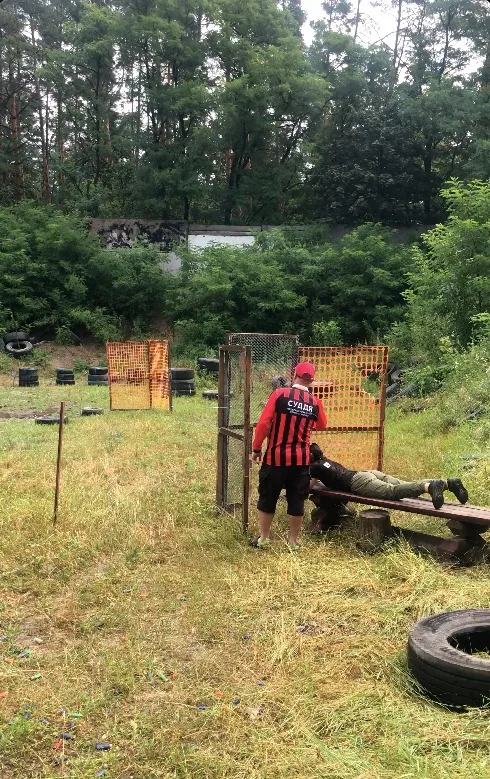 Луцька прикордонниця – перша жінка-суддя з практичної стрільби на Волині (фото)
