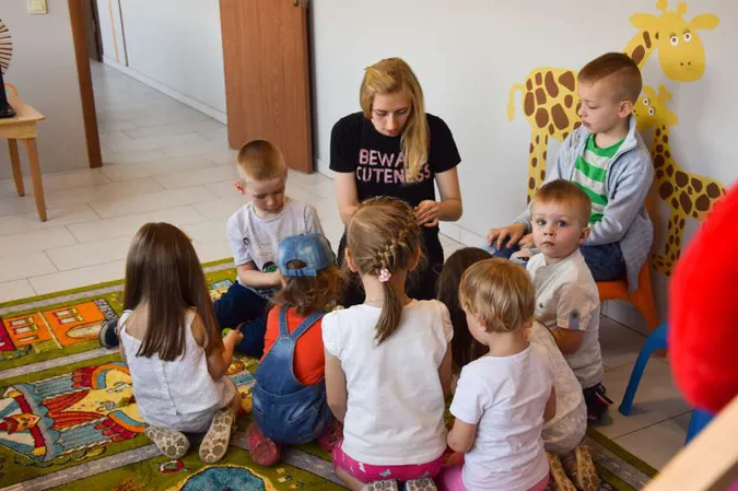 У сімейному клубі англійської мови «Мандарин», що у Промені, навчають «нешкільної» англійської*