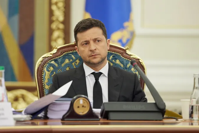 Зеленський екстрено збирає РНБО через загрозу російського вторгнення