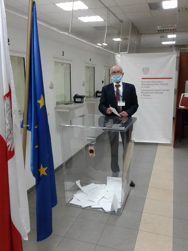 Як у Луцьку голосували за президента Польщі