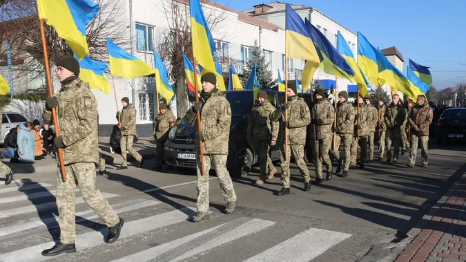 У Горохові попрощалися з юним воїном Андрієм Глезом (фото)