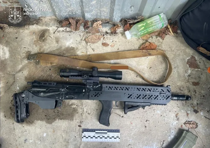 Амфетамін, два АК і Glock: на дачі під Луцьком ділки влаштували нарколабораторію
