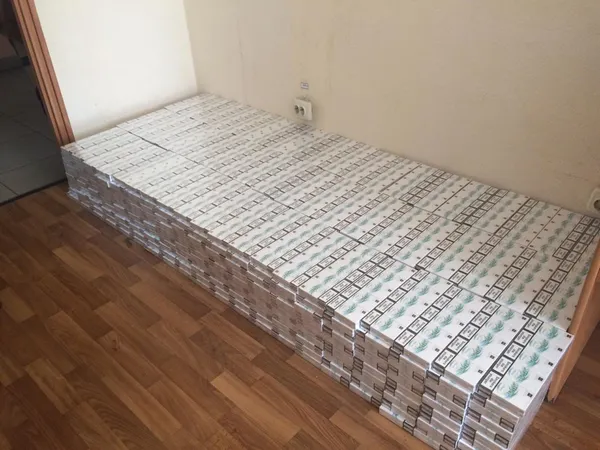 На гумовому човні через Західний Буг намагалися перевезти 24 ящиків курива (фото)