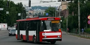 У Луцьку відновили рух транспорту на Конякіна після російської атаки