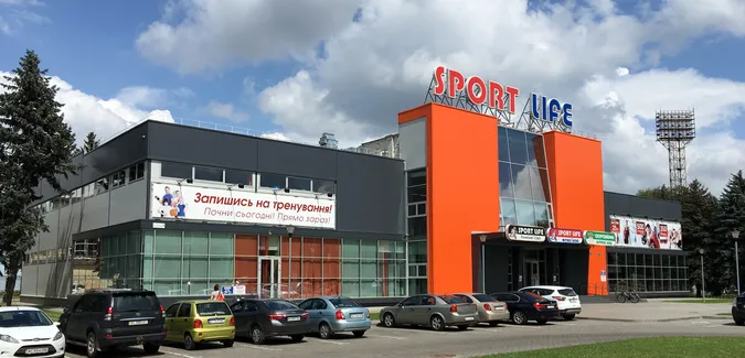 «У Sport Life – заперечення ветеранів»: популярний спортзал Луцька втрапив у скандал з воїном (відео)