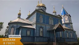 «Аж подих зупинився»: у найдавнішій дерев'яній церкві Волині у стіні знайшли блакитно-жовтий стяг (відео)