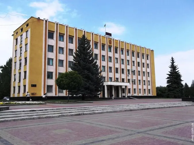 Заощадливий Сапожніков та його помічники: декларації–2015
