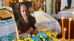 У Нововолинську попрощалися із загиблим воїном Анатолієм Вознюком (фото)