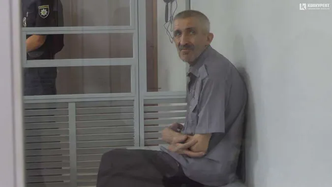 Лучанин, який зарубав дружину і доньку, помер у СІЗО: деталі (відео)