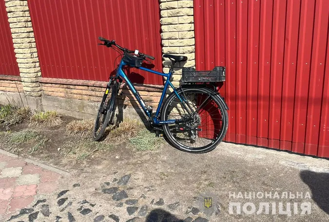 На Волині затримали двох злодіїв: один вкрав велосипед, інший – їжу (фото)