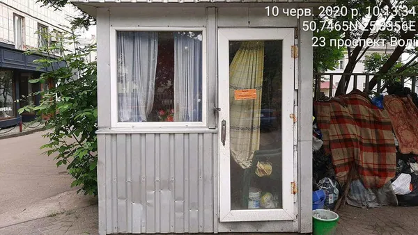 Демонтаж триває: на Старому ринку знову переселення (ФОТО)