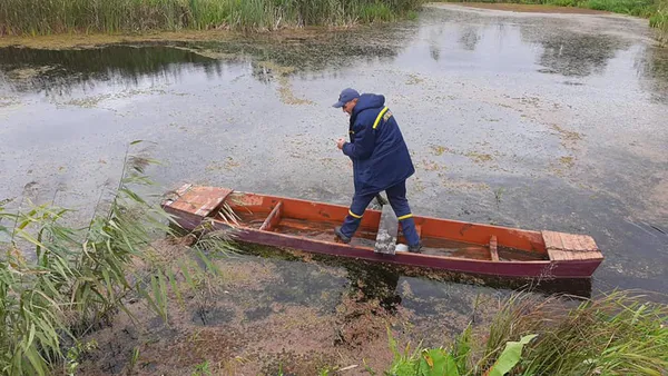 З водолазами і квадрокоптером: на Волині шукають зниклого 53-річного чоловіка (фото)