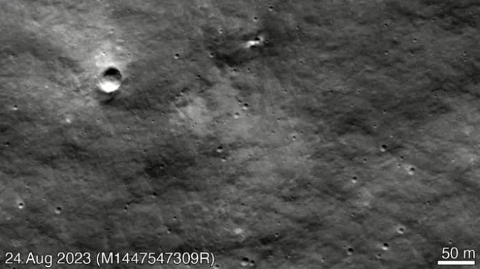 NASA показала знімки місця падіння російської «Луни» (фото)