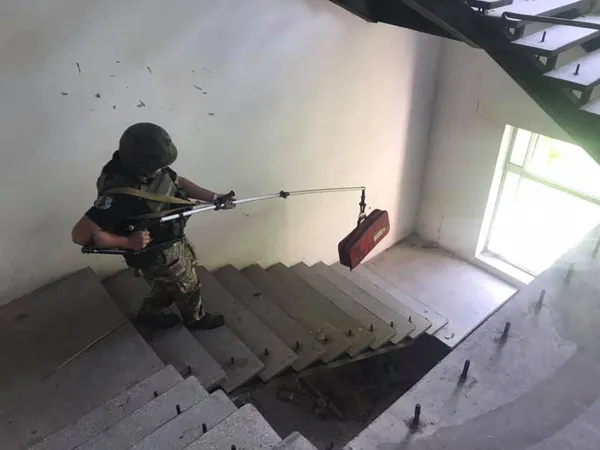 Пожежа, перекриття дороги і заручники: на Волині усі служби підготувалися до виборів (фото)
