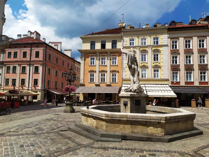 Який вигляд має Львів без туристів (ФОТО)