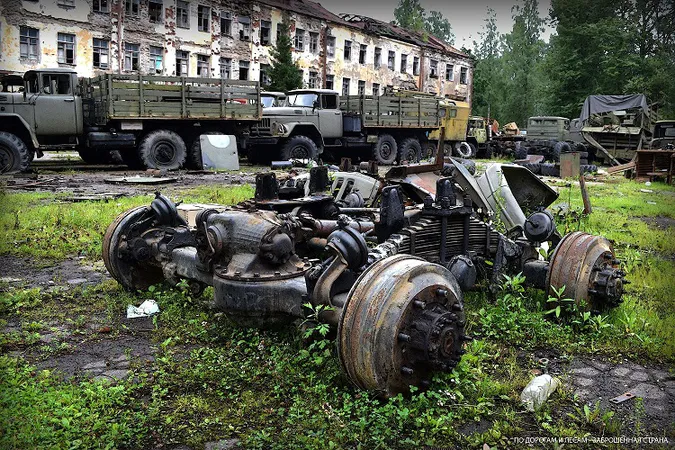 росія відновлює боєздатність виведених військ застарілою іржавою технікою, – розвідка