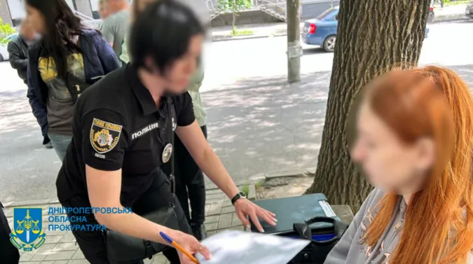 У Дніпрі молода мати хотіла продати свого 2-річного сина за мільйон гривень (фото)