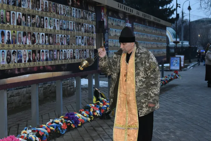 У Луцьку вшанували пам’ять військових, які загинули в зоні АТО/ООС