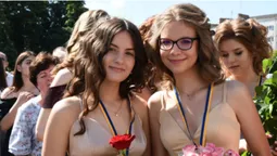 Випуск 2023: коли вручатимуть медалі і свідоцтва луцьким 11-класникам (відео)