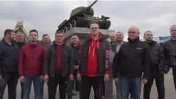 На Сумщині – флешмоб в підтримку волинянина, який заспівав "Смуглянку"