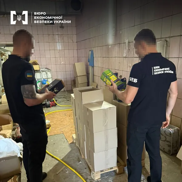 Фейковий алкоголь з логотипами брендів виробляли на Волині: триває розслідування (фото)