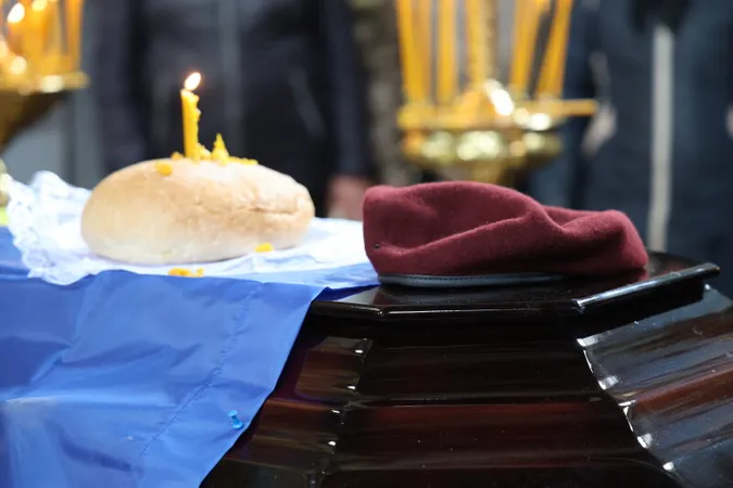 У Луцькій громаді попрощалися з загиблим на Курщині воїном Андрієм Бондарем