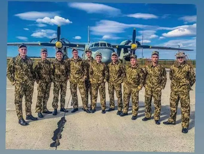 «Мріяв стати генералом»: у мережі публікують фото загиблих під Харковом курсантів