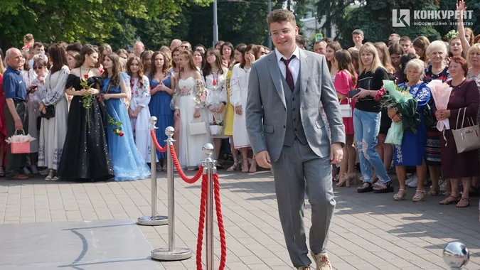 У Луцьку нагородили медалістів: як все було (дуже багато фото)