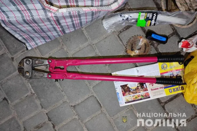 На Волині «гастролери» зі Сходу скоїли крадіжку на 5 мільйонів (фото)