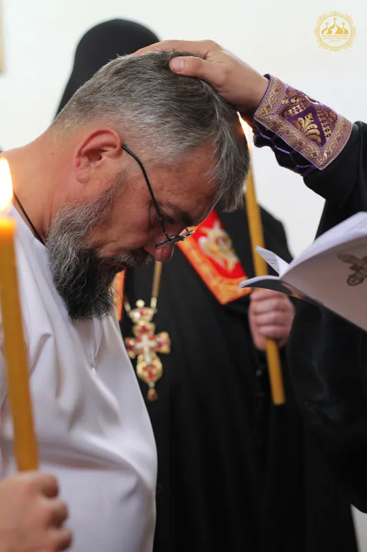 У Свято-Успенському монастирі на Волині побільшало монахів: як відбувається постриг (відео)