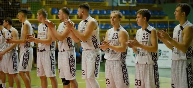 «Старий Луцьк» показав відеролик під гімн, який написав для команди Сашко Положинський (відео)