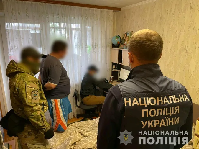 У Києві фотограф схиляв дітей до порносесій