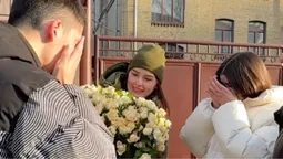 Зворушлива зустріч: прикордонниця з Волині вперше за пів року побачила дітей (відео)