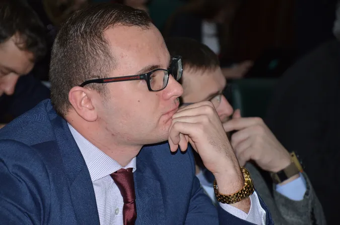 У Луцьку облаштують платні парковки