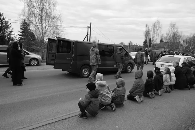 У Луцькому районі попрощалися із загиблим воїном Святославом Каразією (фото)