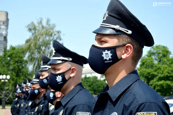 Волинські офіцери громад отримали 25 новеньких службових автомобілів (фото, відео)