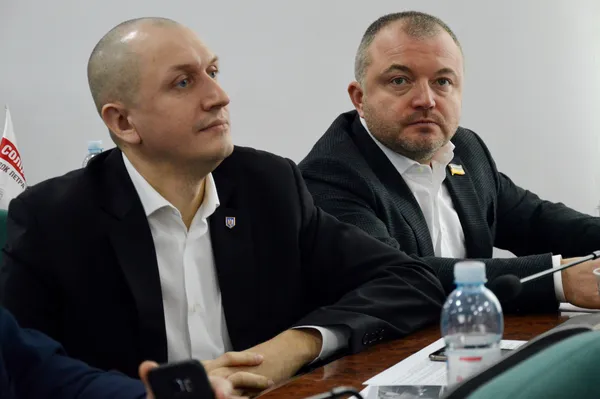 Депутати Микола Яручик та Андрій Покровський