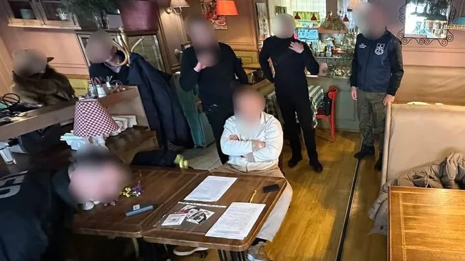 Високопосадовця ДБР хотіли підкупити за пів мільйона доларів (фото)