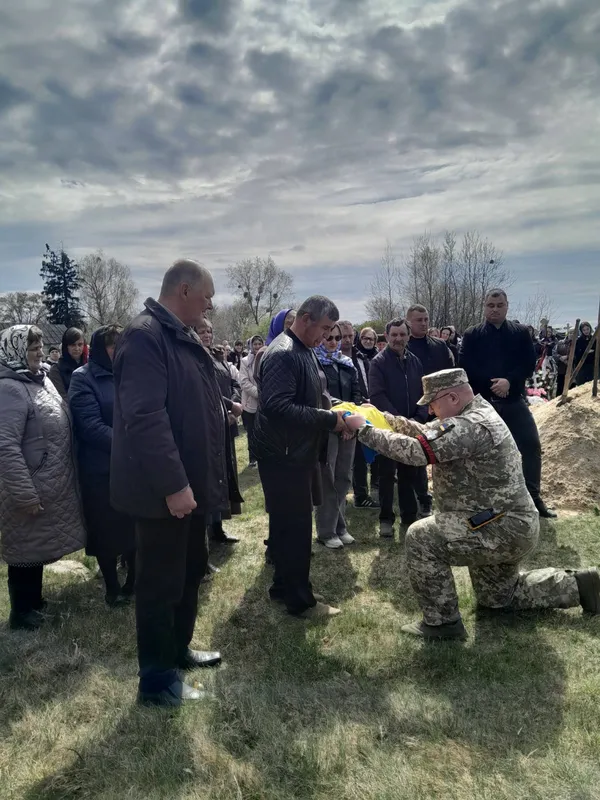 Назавжди 55: на Волині попрощалися із захисником Василем Чмілем