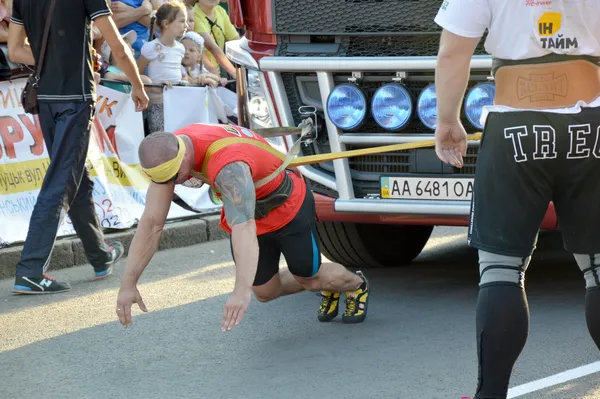 Pain and Gain: як у Луцьку богатирі били рекорди (фото, відео)