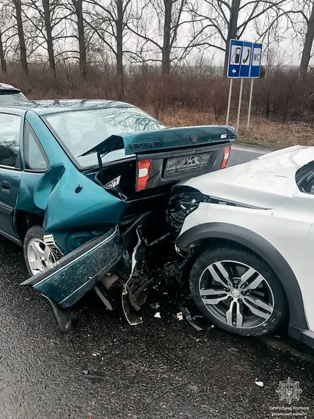 У поліції повідомили деталі потрійної ДТП у Ковелі (фото)