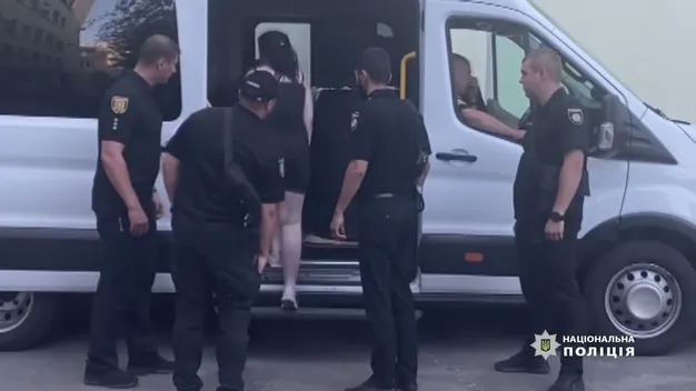 Шахраї писали фейкові листи від імені «голів ОВА» і видурювали в бізнеса гроші «на ЗСУ» (відео)