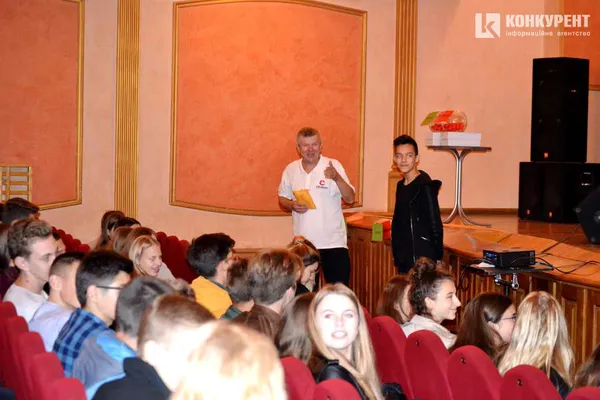 Луцьке шкільне ток-шоу про здорове життя пішло на літні канікули (фото)