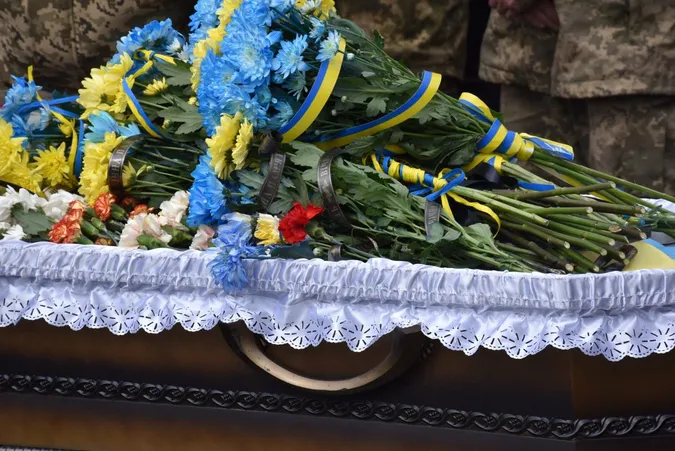 У Луцькому районі попрощалися із 28-річним Героєм Іваном Герасимюком (фото)
