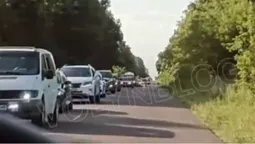 Відпочивальники їдуть додому: на виїзді зі Світязя - тягучка (відео)